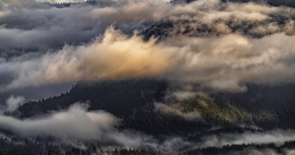 Malang Weather Explained: Seasons, Temperatures, and What to Expect